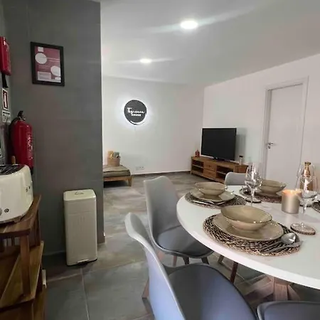 Tigisaca House Tatil Evi *